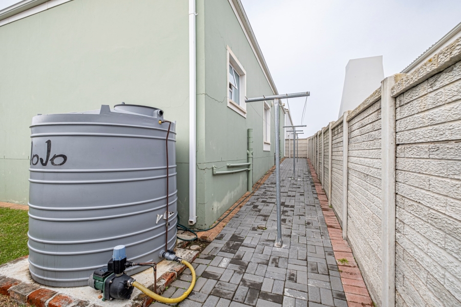 3 Bedroom Property for Sale in Westbrook Eastern Cape